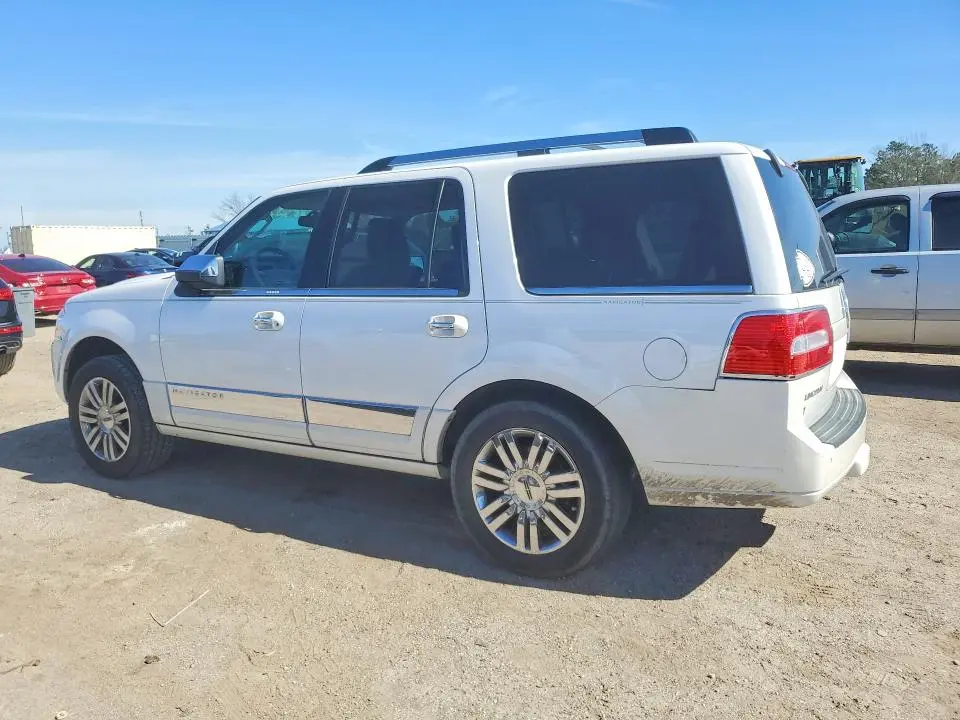 2010 LINCOLN NAVIGATOR   