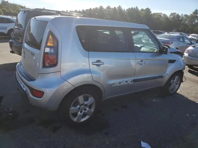 2011 KIA SOUL +  
