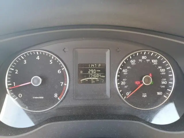 2013 VOLKSWAGEN JETTA SE