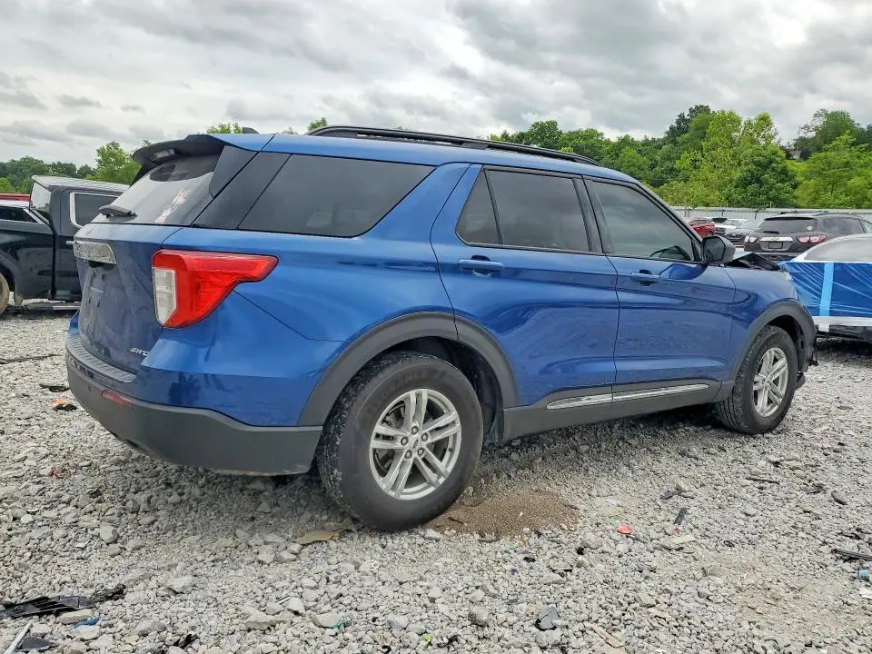 2022 FORD EXPLORER XLT  