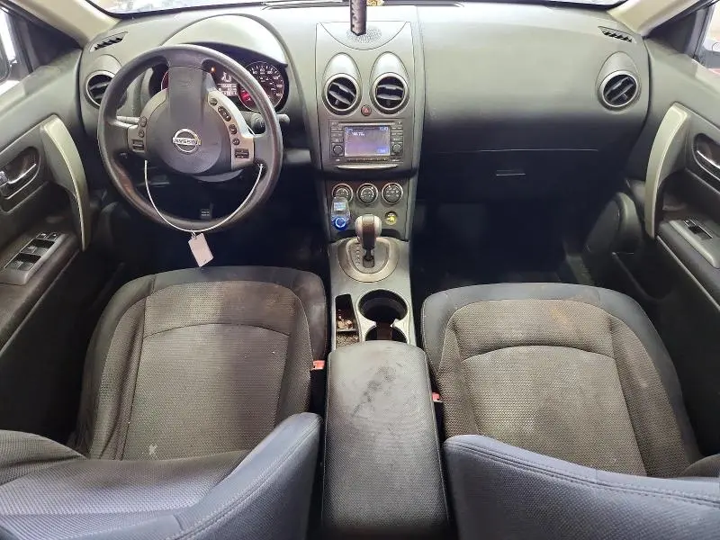 2011 NISSAN ROGUE S  
