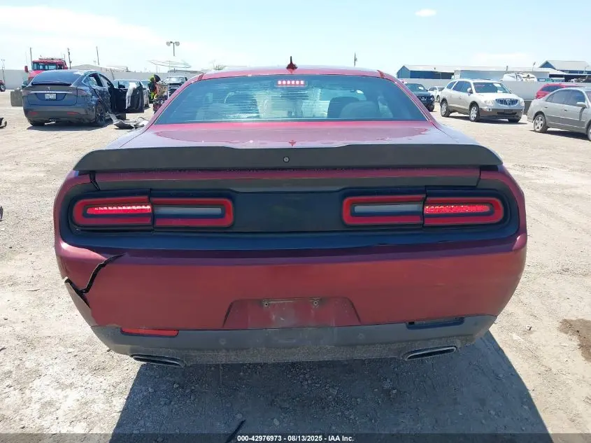 2017 DODGE CHALLENGER SXT