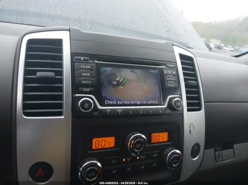 2017 NISSAN FRONTIER SV