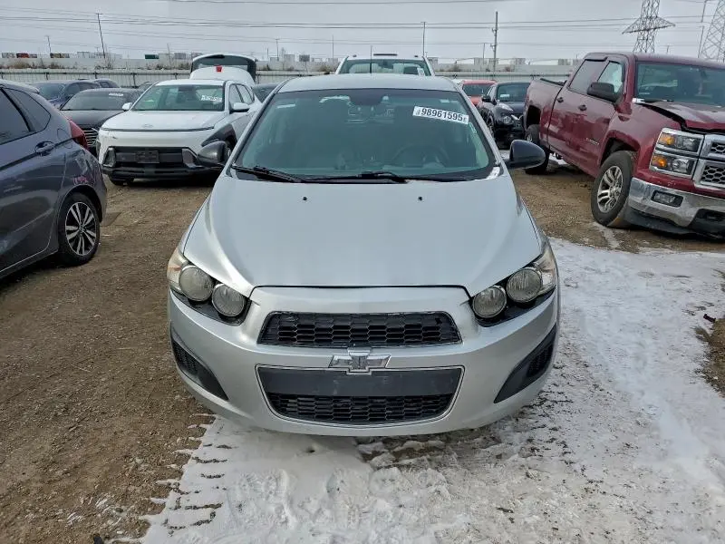 2013 CHEVROLET SONIC LT  