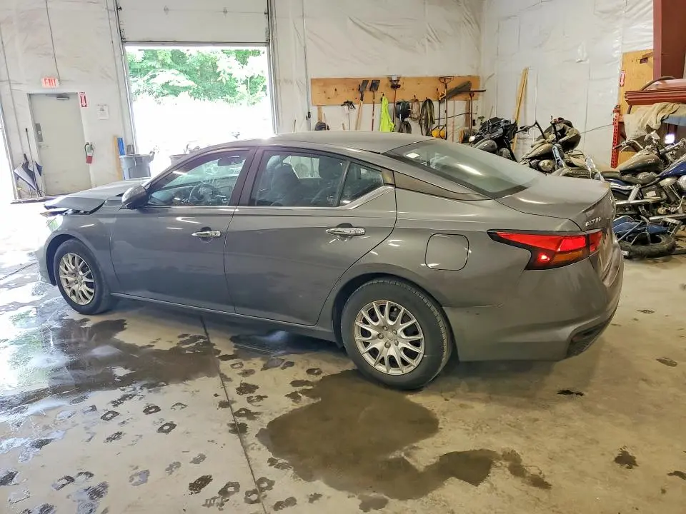 2022 NISSAN ALTIMA S  