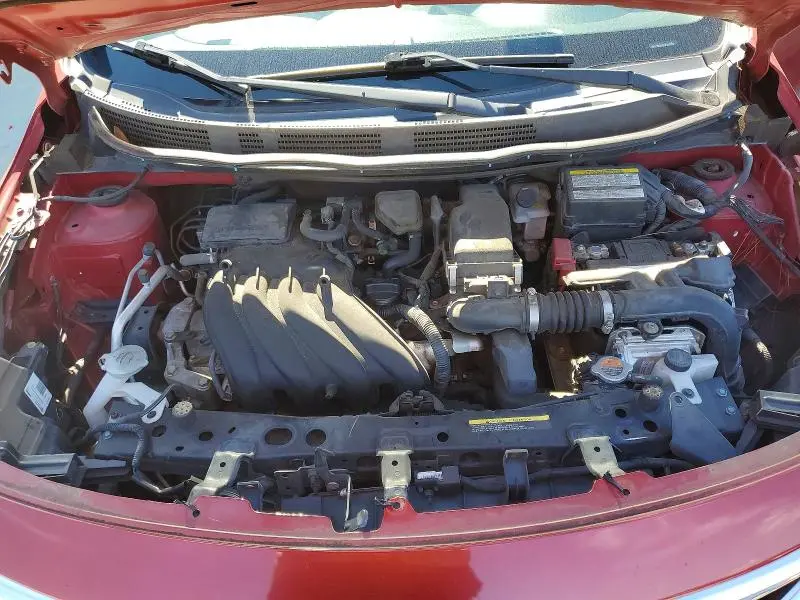 2018 NISSAN VERSA SV  