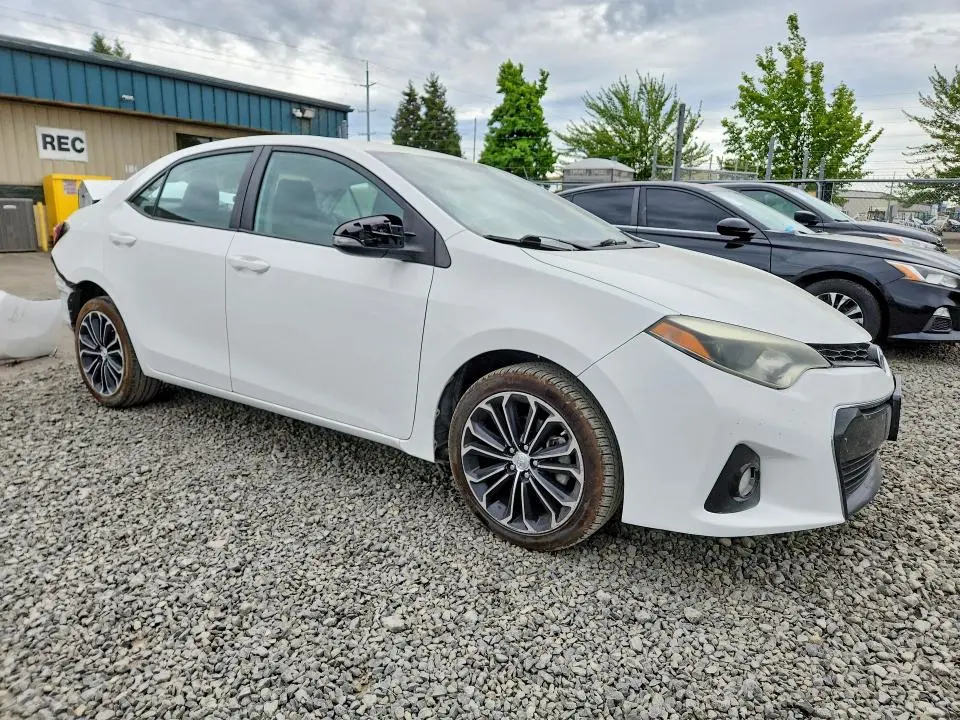 2016 TOYOTA COROLLA S PLUS  
