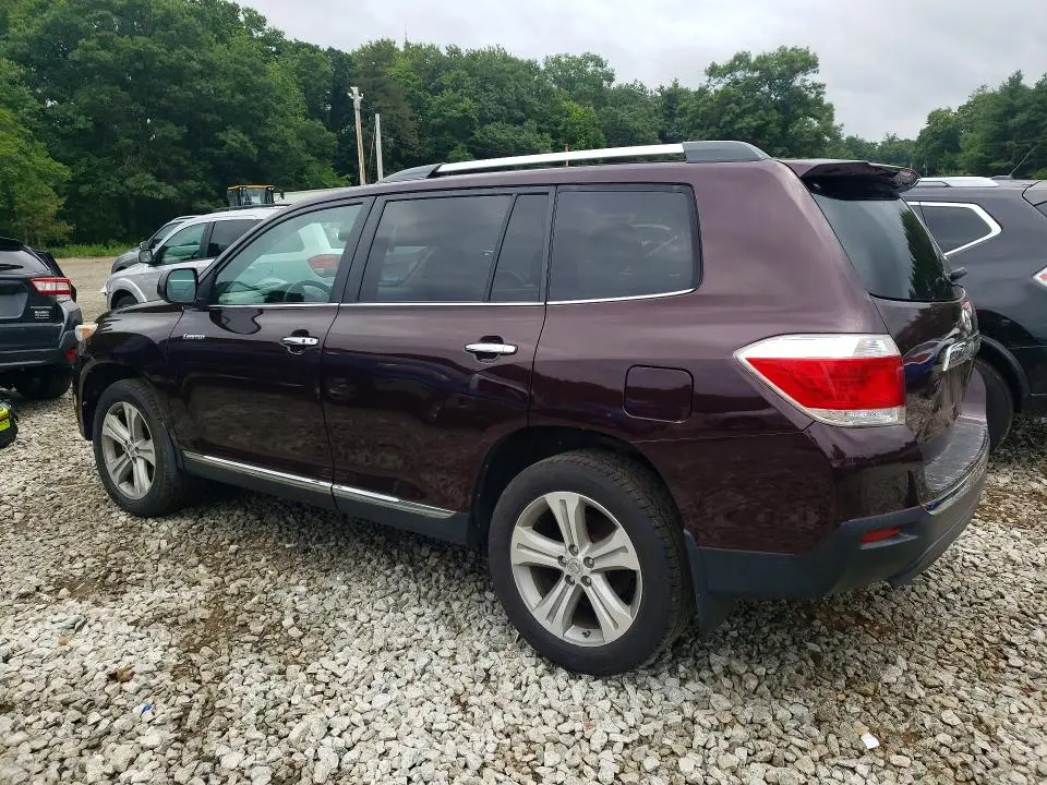 2013 TOYOTA HIGHLANDER LIMITED  