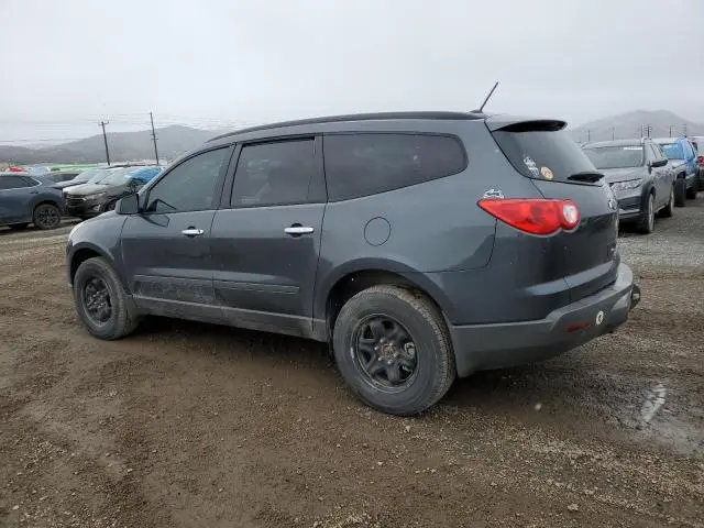 2011 CHEVROLET TRAVERSE LS
