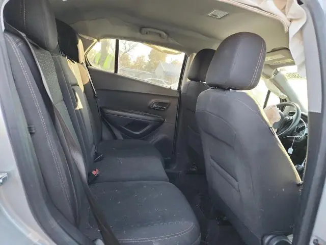 2022 CHEVROLET TRAX LS  