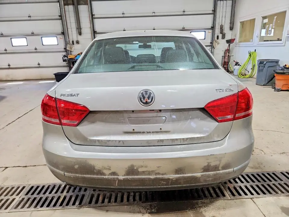 2014 VOLKSWAGEN PASSAT SEL  