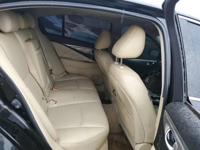 2016 INFINITI Q50 PREMIUM  