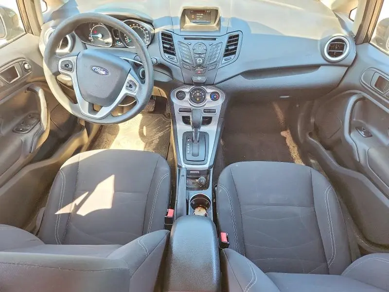 2018 FORD FIESTA SE  