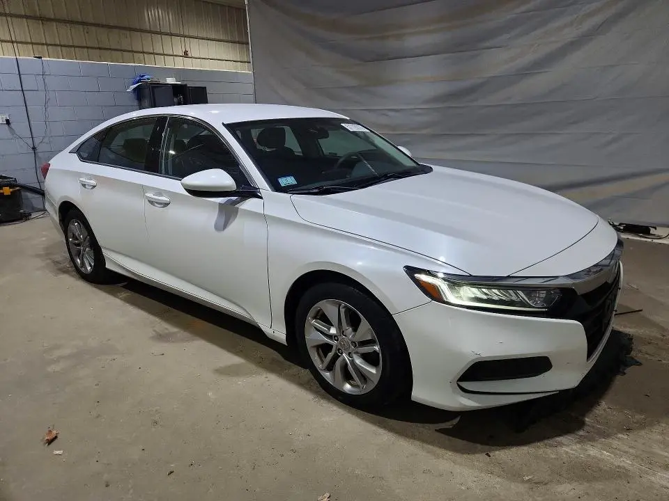 2019 HONDA ACCORD LX  
