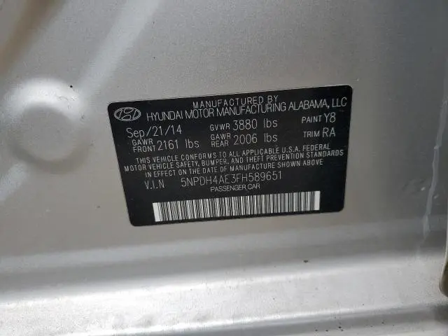2015 HYUNDAI ELANTRA SE  