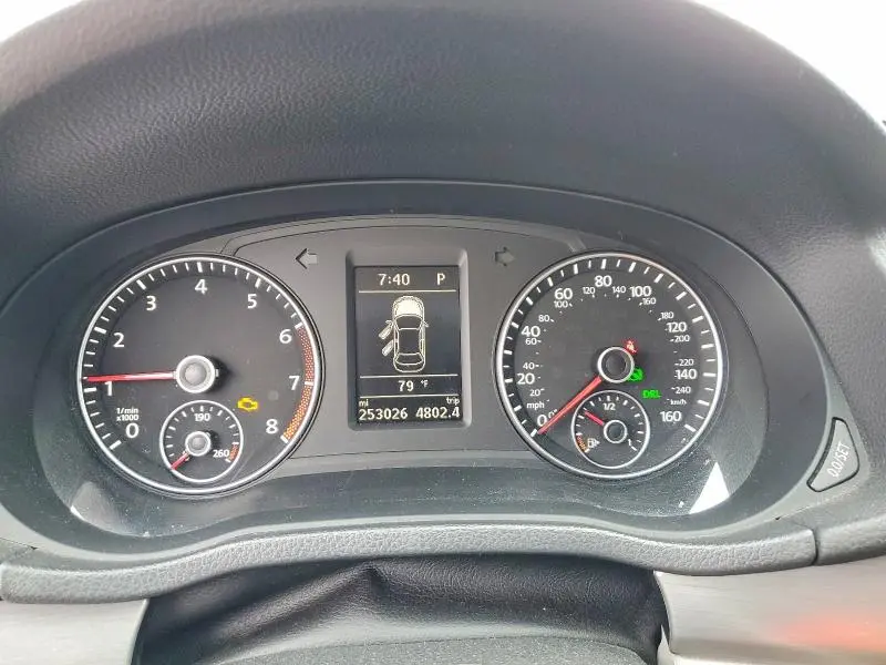 2014 VOLKSWAGEN PASSAT SE  