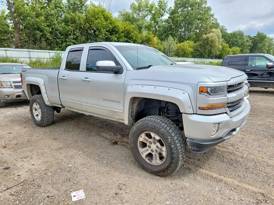 2016 CHEVROLET SILVERADO K1500 LT  