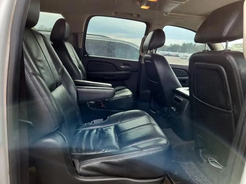 2013 CHEVROLET SUBURBAN K1500 LT  