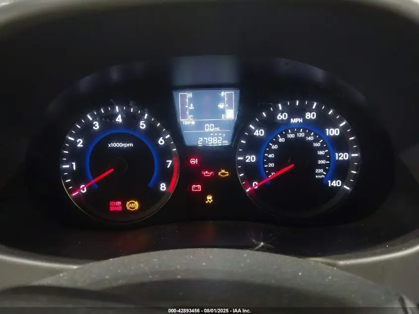 2013 HYUNDAI ACCENT GS