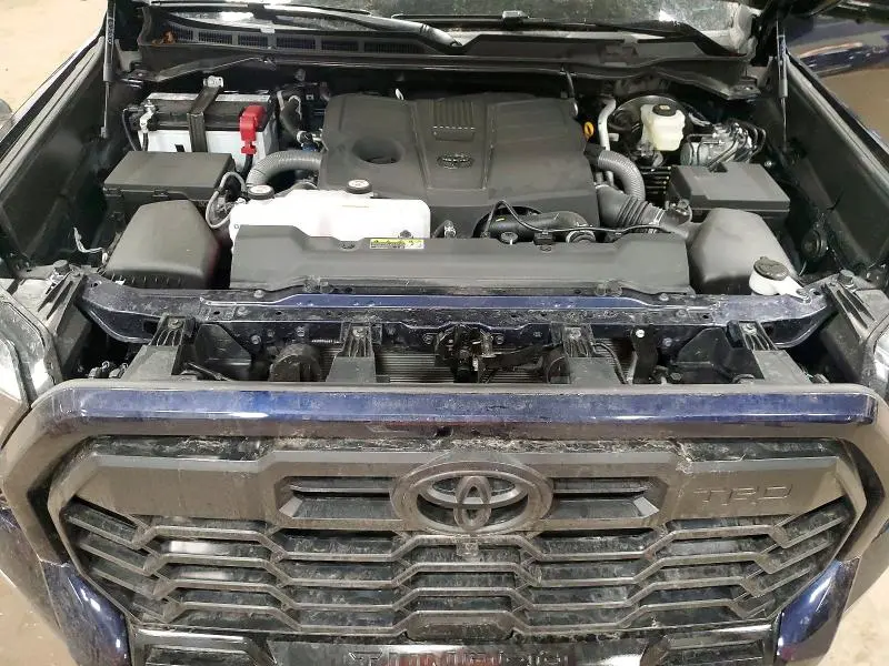 2026 TOYOTA TUNDRA CREWMAX LIMITED  