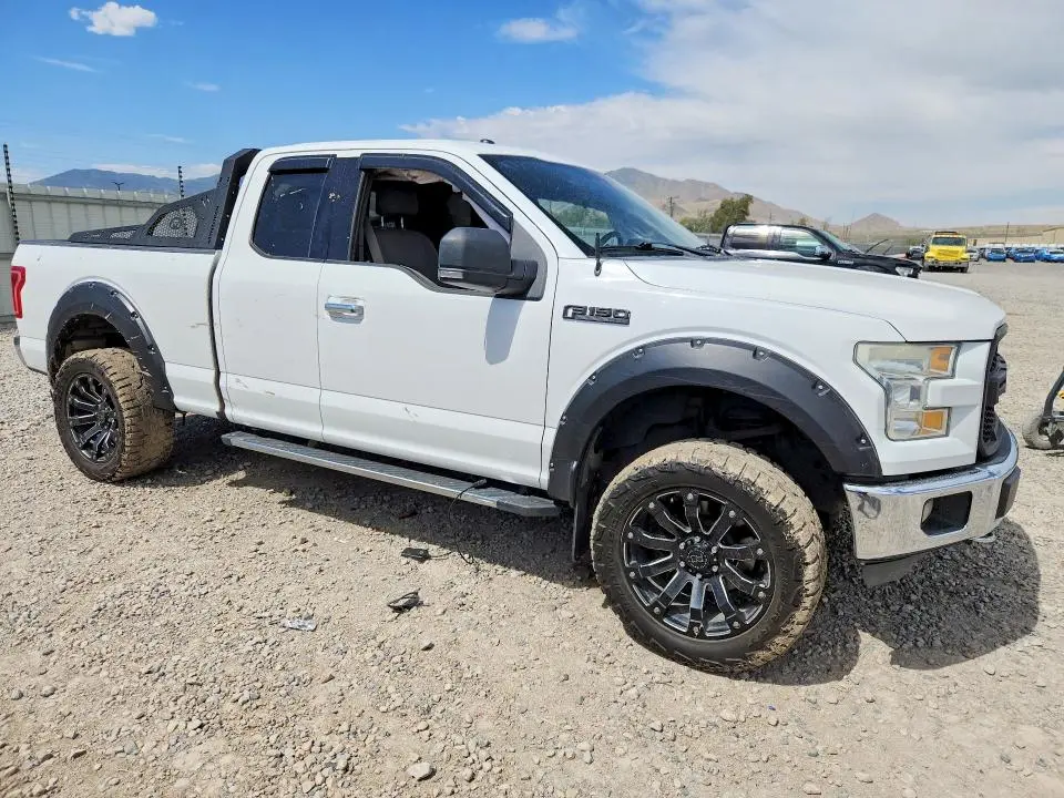 2015 FORD F150 SUPER CAB  