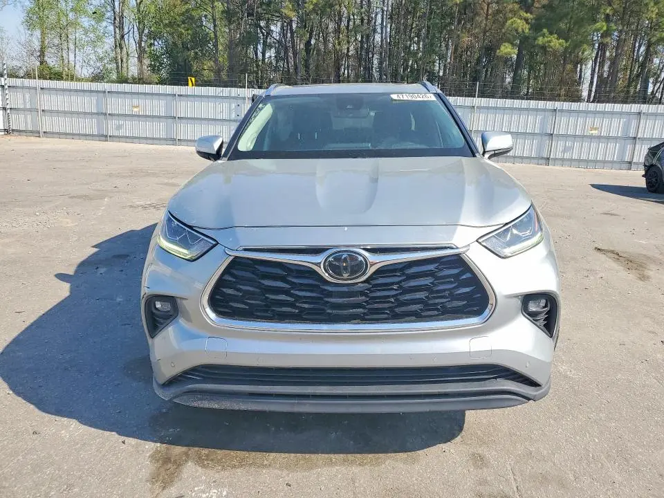 2020 TOYOTA HIGHLANDER LIMITED  