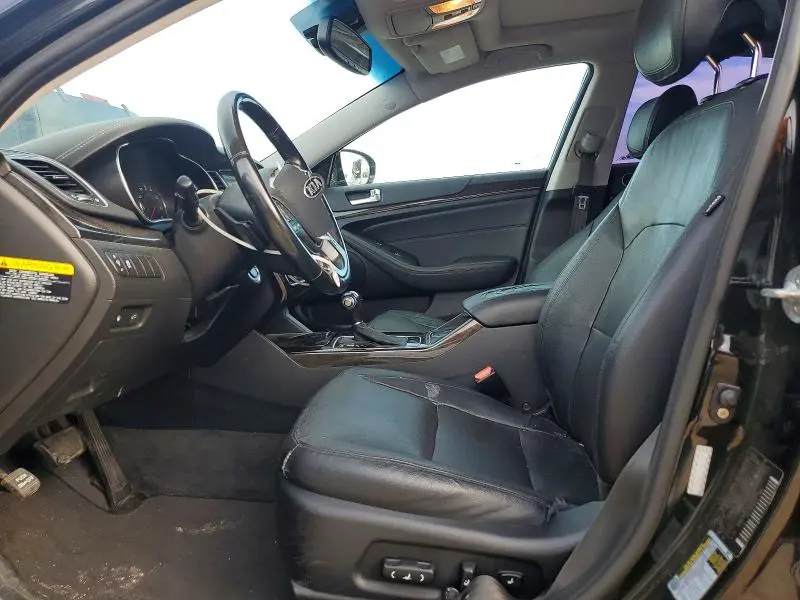 2016 KIA CADENZA LUXURY  