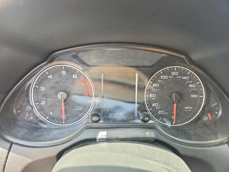 2010 AUDI Q5 PREMIUM  
