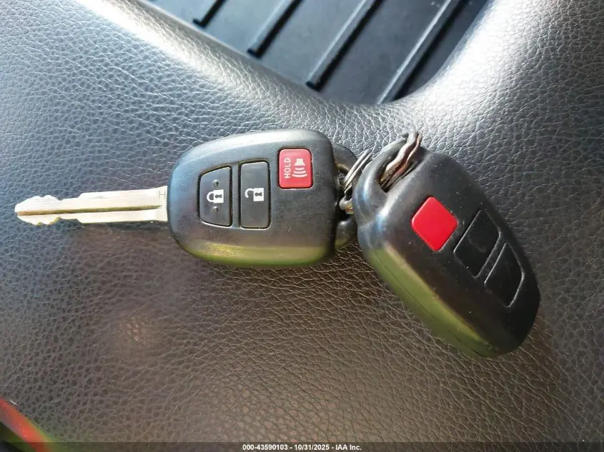 2018 TOYOTA TUNDRA SR5 5.7L V8