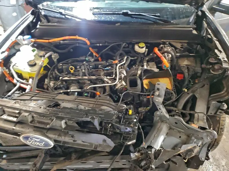 2022 FORD MAVERICK XL  