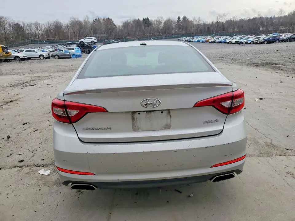 2016 HYUNDAI SONATA SPORT  