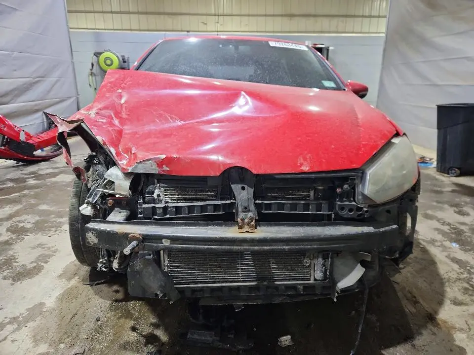 2010 VOLKSWAGEN GTI   