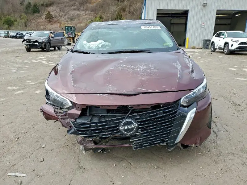 2024 NISSAN SENTRA SV  