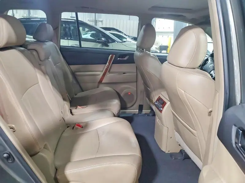 2012 TOYOTA HIGHLANDER LIMITED  