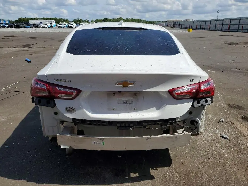 2022 CHEVROLET MALIBU LT  