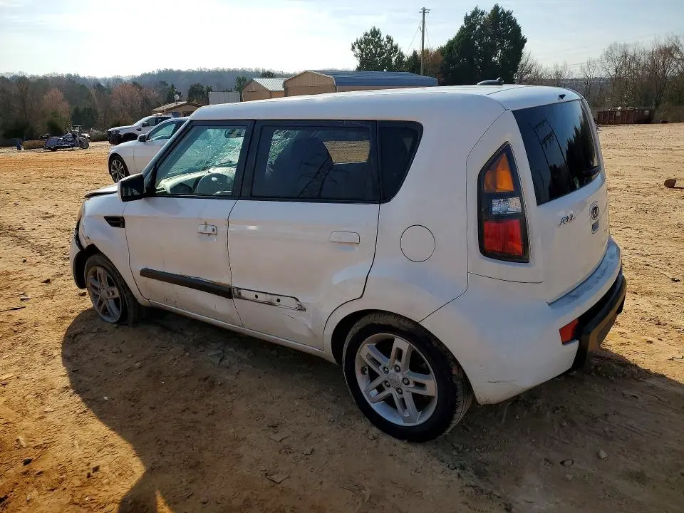 2010 KIA SOUL +  