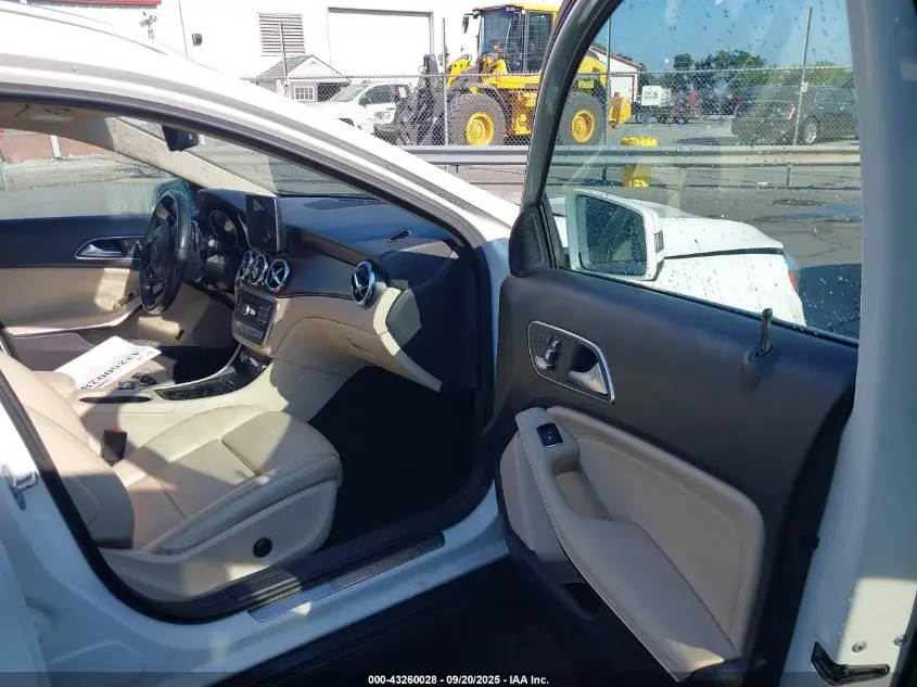 2018 MERCEDES-BENZ GLA 250 4MATIC