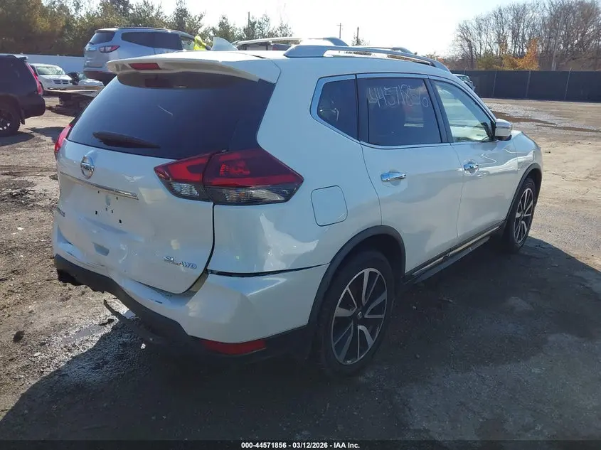 2018 NISSAN ROGUE SL