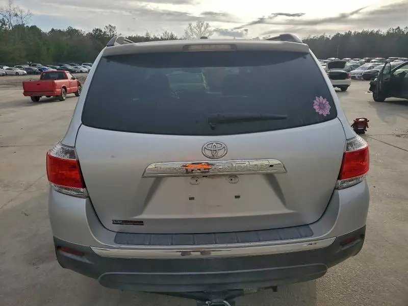 2012 TOYOTA HIGHLANDER BASE  