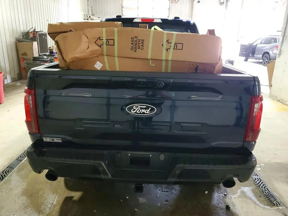 2024 FORD F150 XLT  