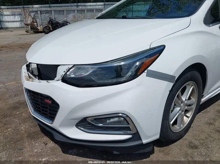 2017 CHEVROLET CRUZE LT AUTO