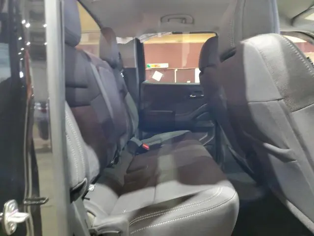 2024 NISSAN FRONTIER S  