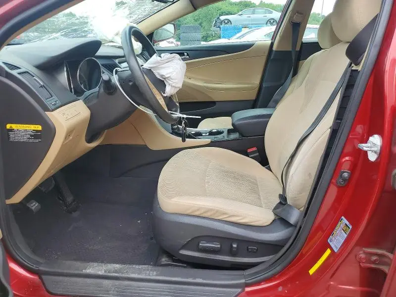 2013 HYUNDAI SONATA GLS  