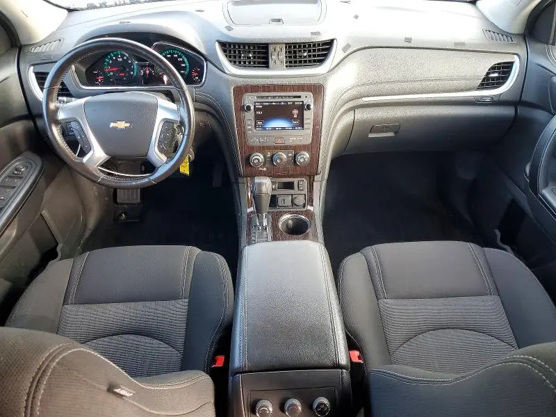 2015 CHEVROLET TRAVERSE LT  