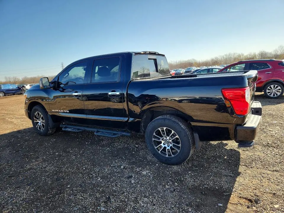2020 NISSAN TITAN SV  