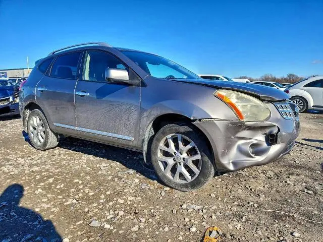 2013 NISSAN ROGUE S  