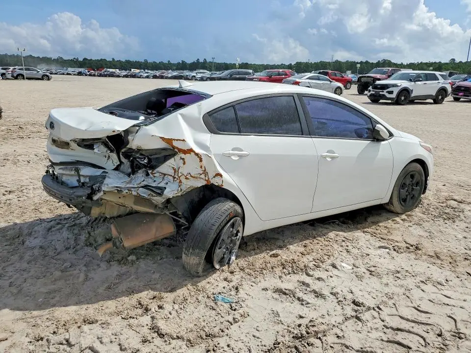 2018 KIA FORTE   