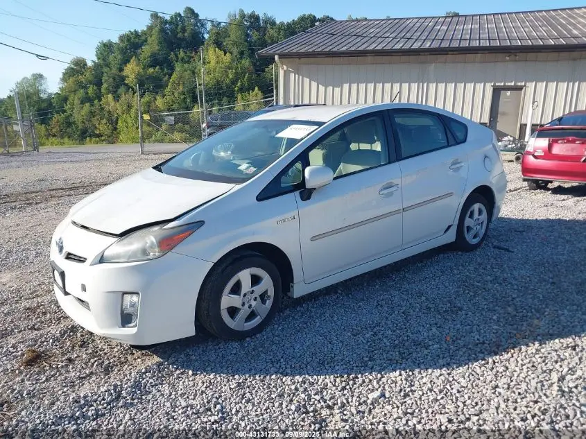 2011 TOYOTA PRIUS TWO