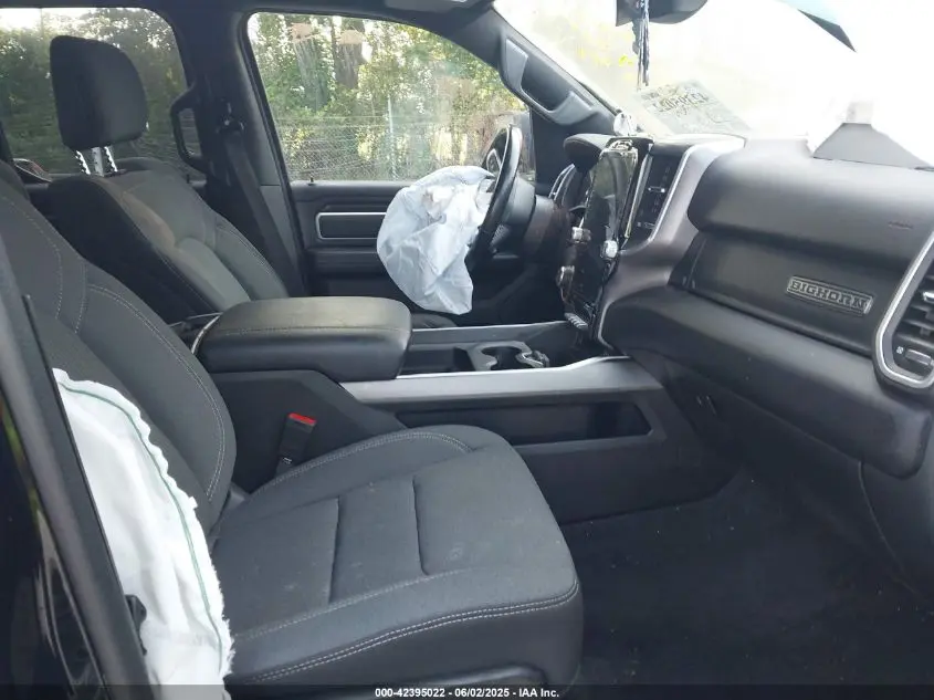 2023 RAM 1500 BIG HORN  4X2 6'4 BOX