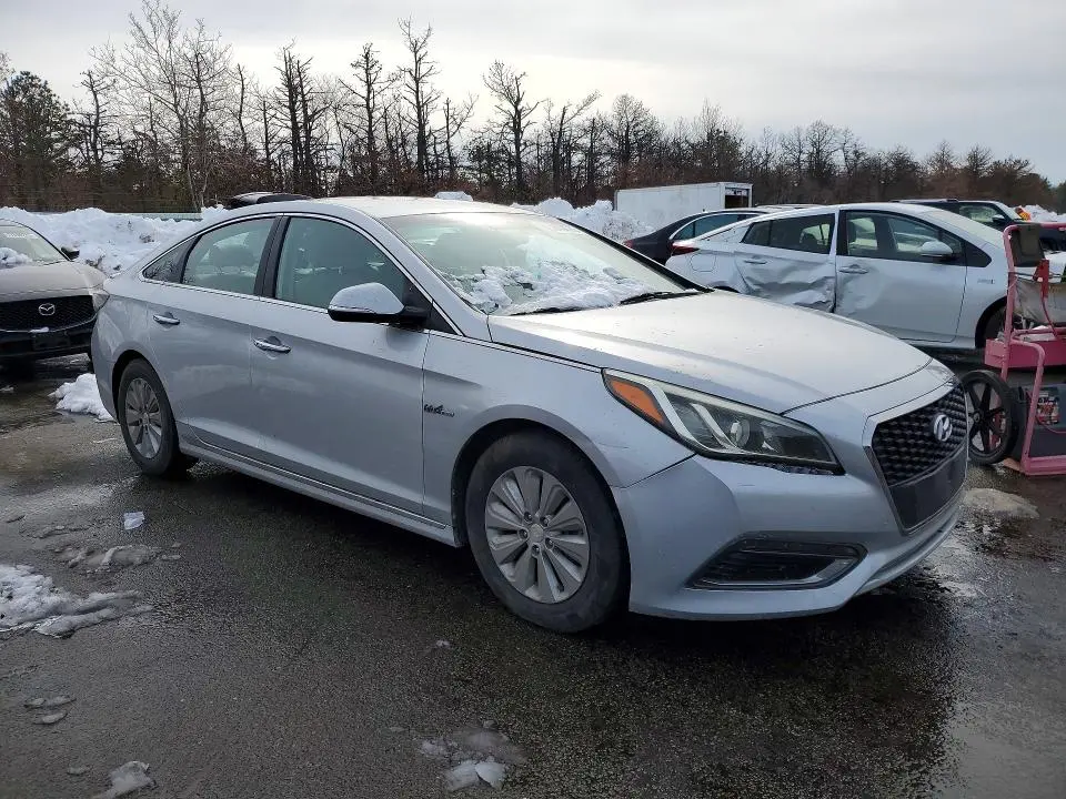 2016 HYUNDAI SONATA HYBRID  